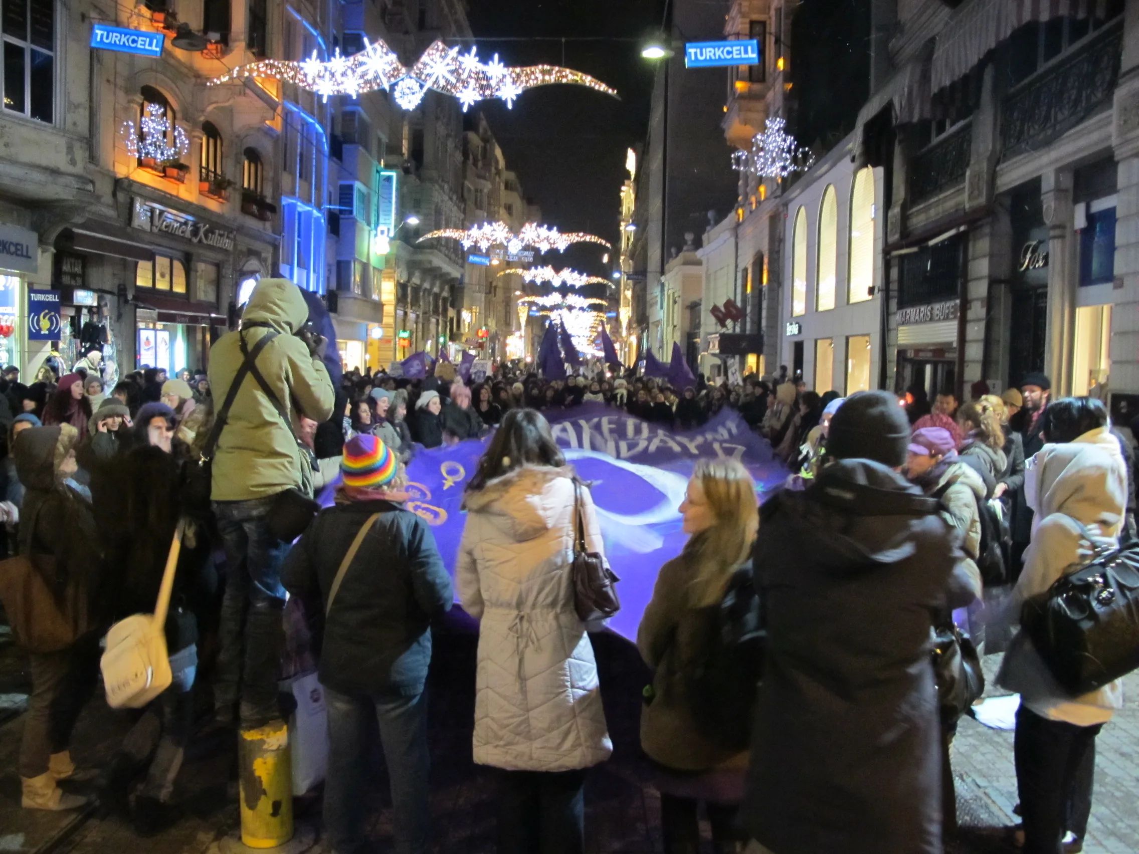 2011_8_mart_feminist_gece_yuruyusu-171