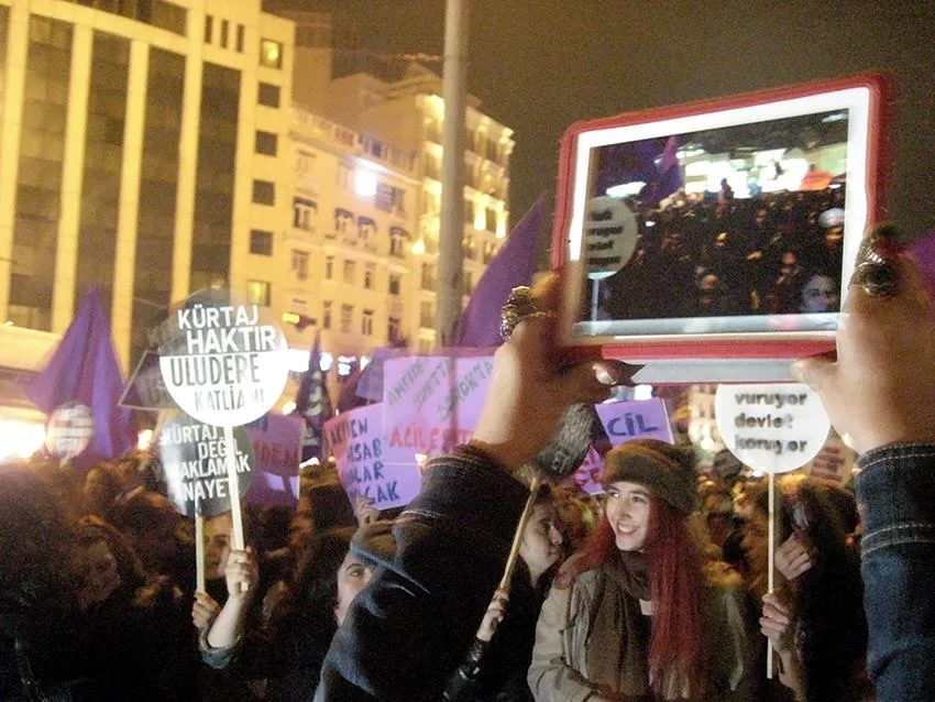 2013_feminist_gece_yuruyusu-297