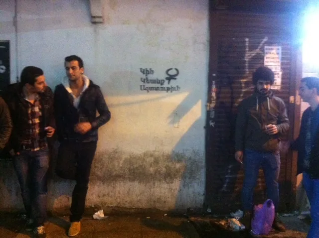 2015_FGY_taksim_eylem_oncesi_yazilama-526