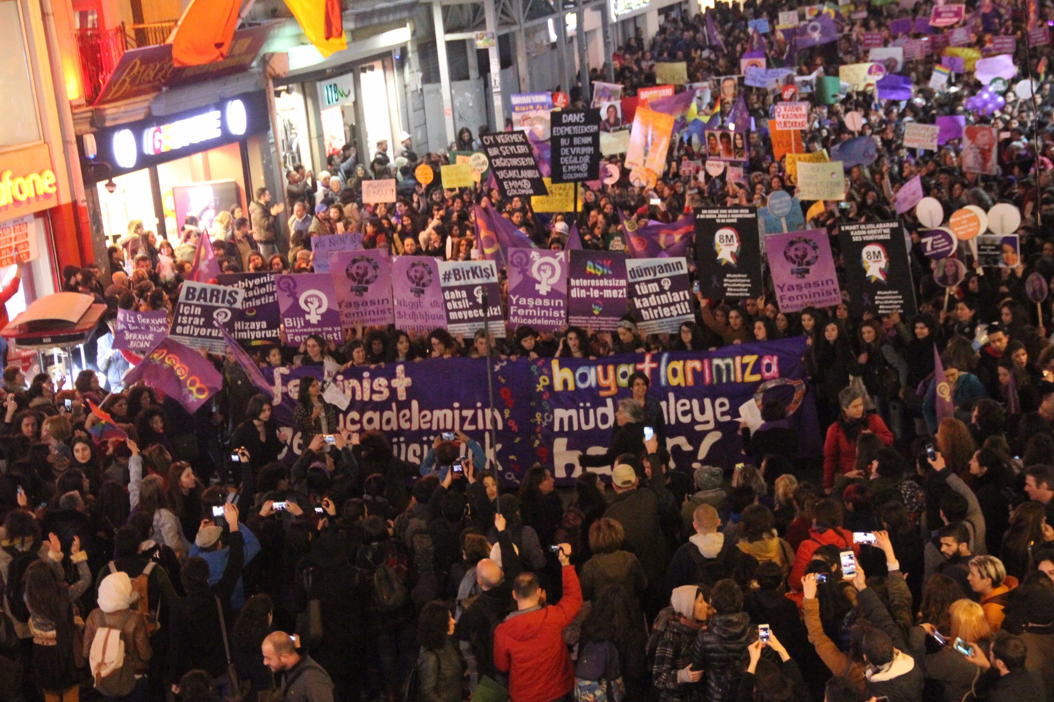 2017_feminist_gece_yuruyusu