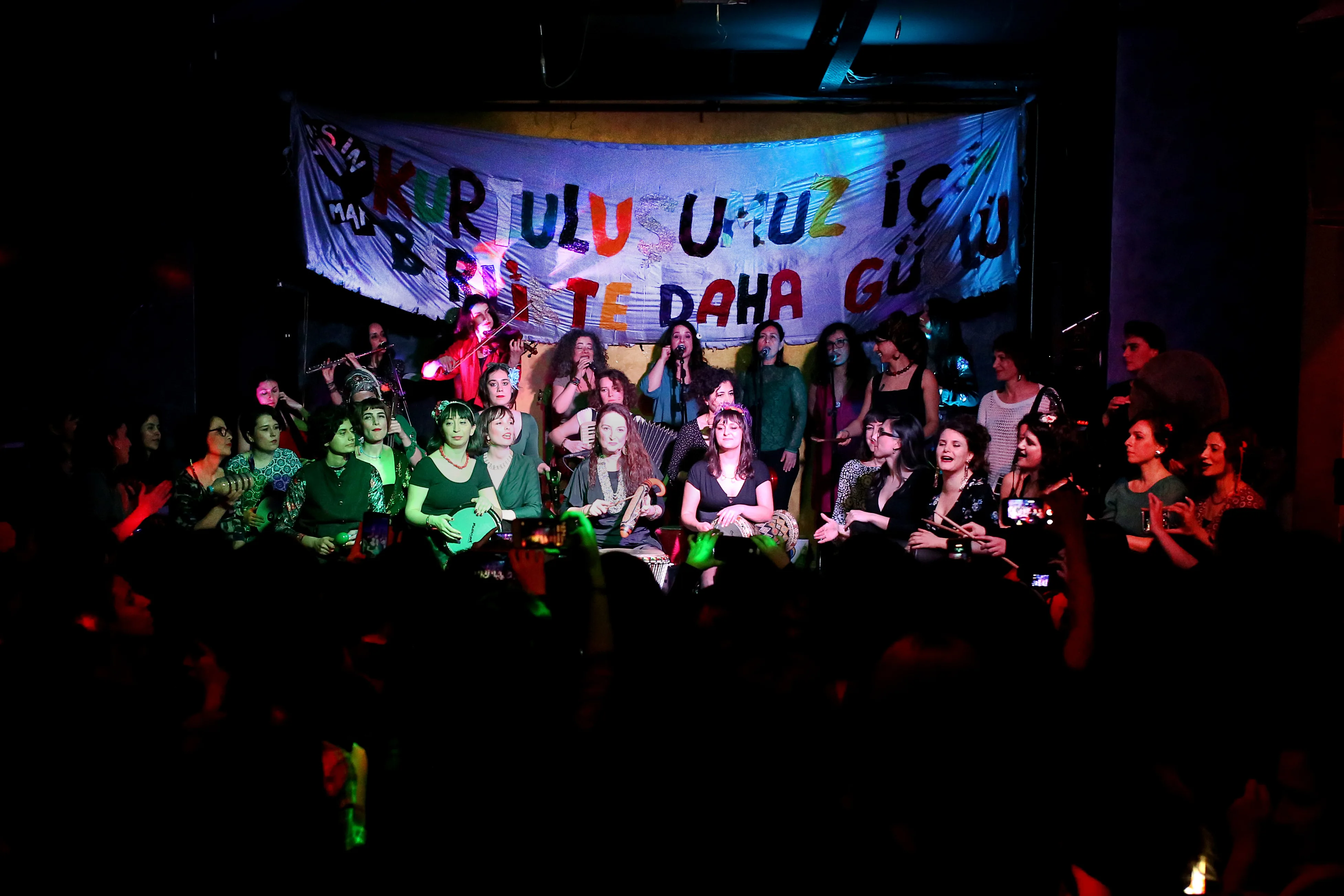 2018_Feminist_gece_yuruyusu_parti_4