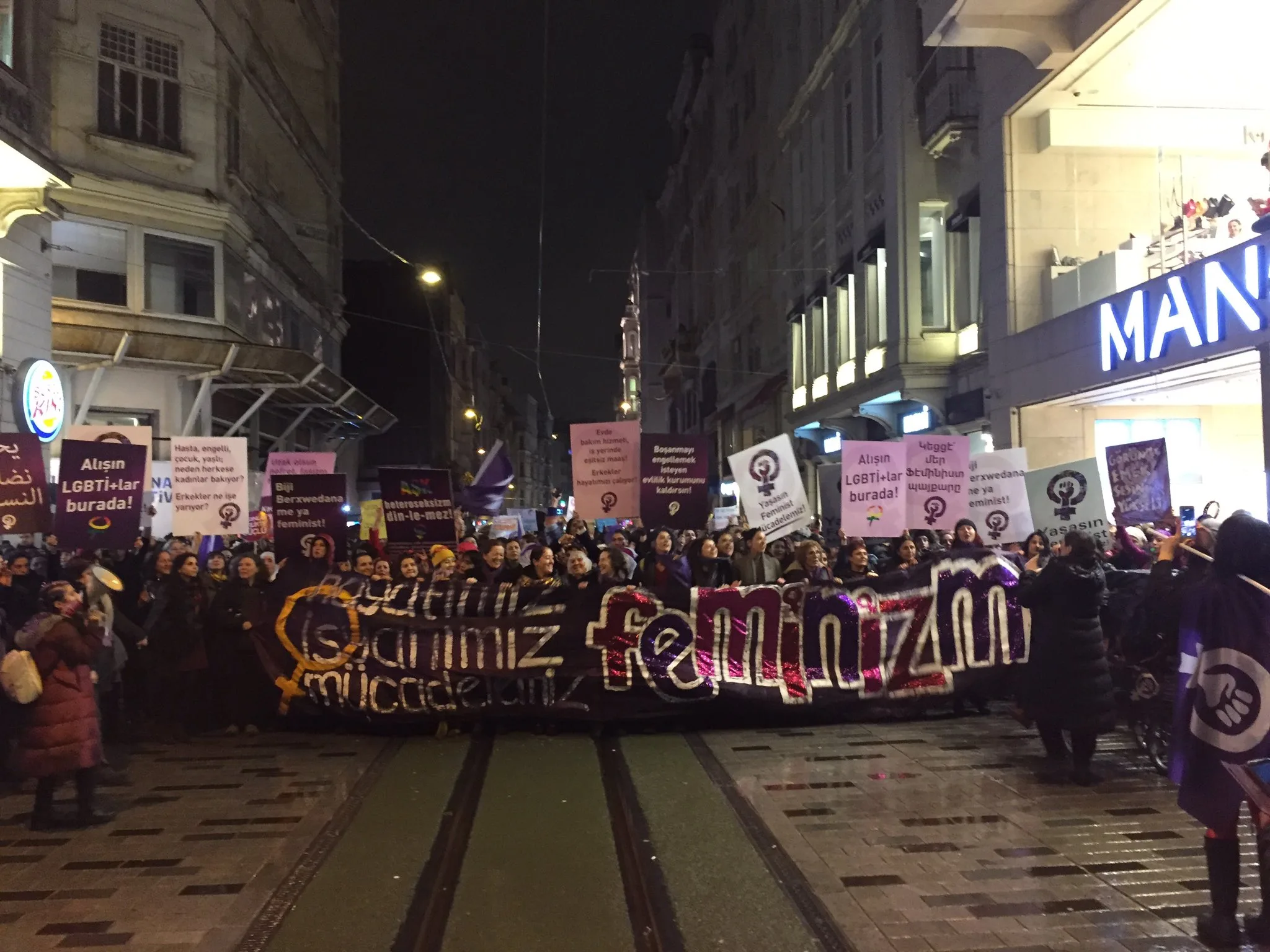 2018_Feminist_gece_yuruyusu-1428