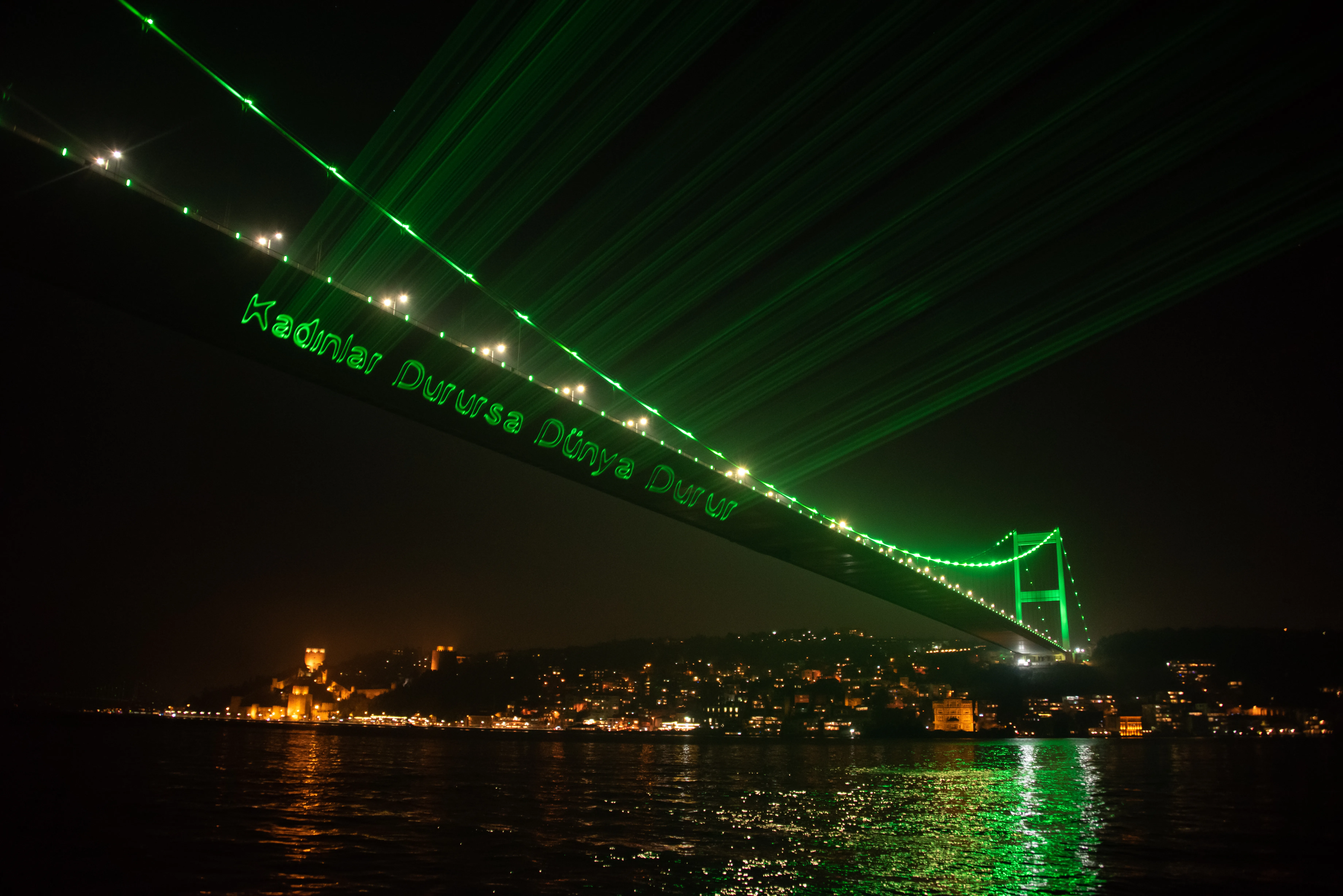 2019_Feminist_gece_yuruyusu_kopru-1813