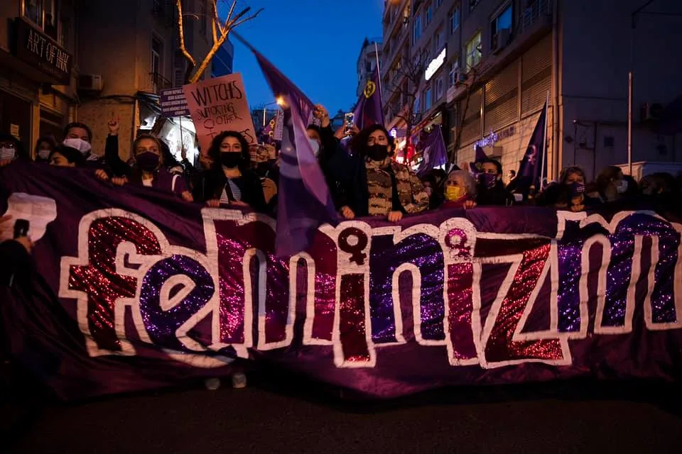 Feminist Gece Yuruyusu