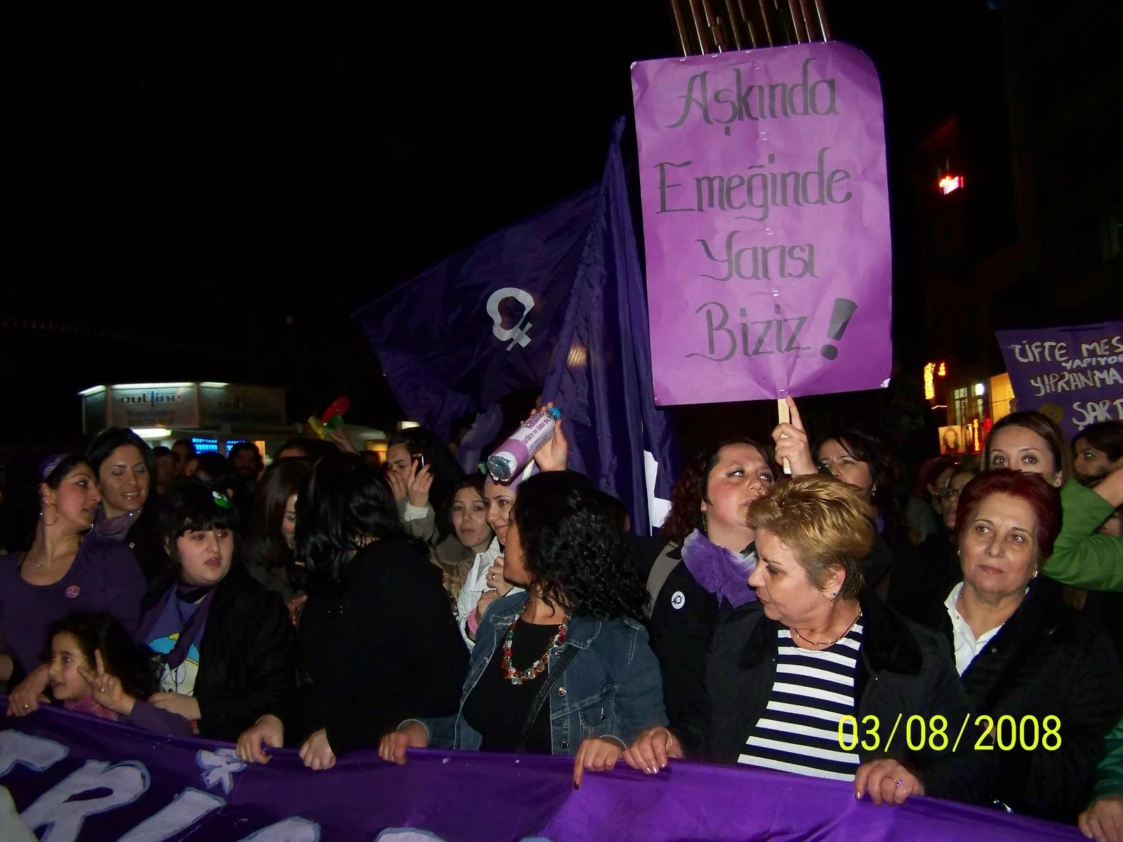 8 Mart Feminist Gece Yürüyüşü / 2008 / Foto: Bahar Çelik
