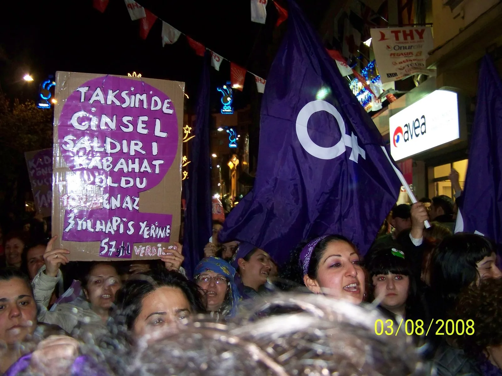 8 Mart Feminist Gece Yürüyüşü / 2008 / Foto: Bahar Çelik