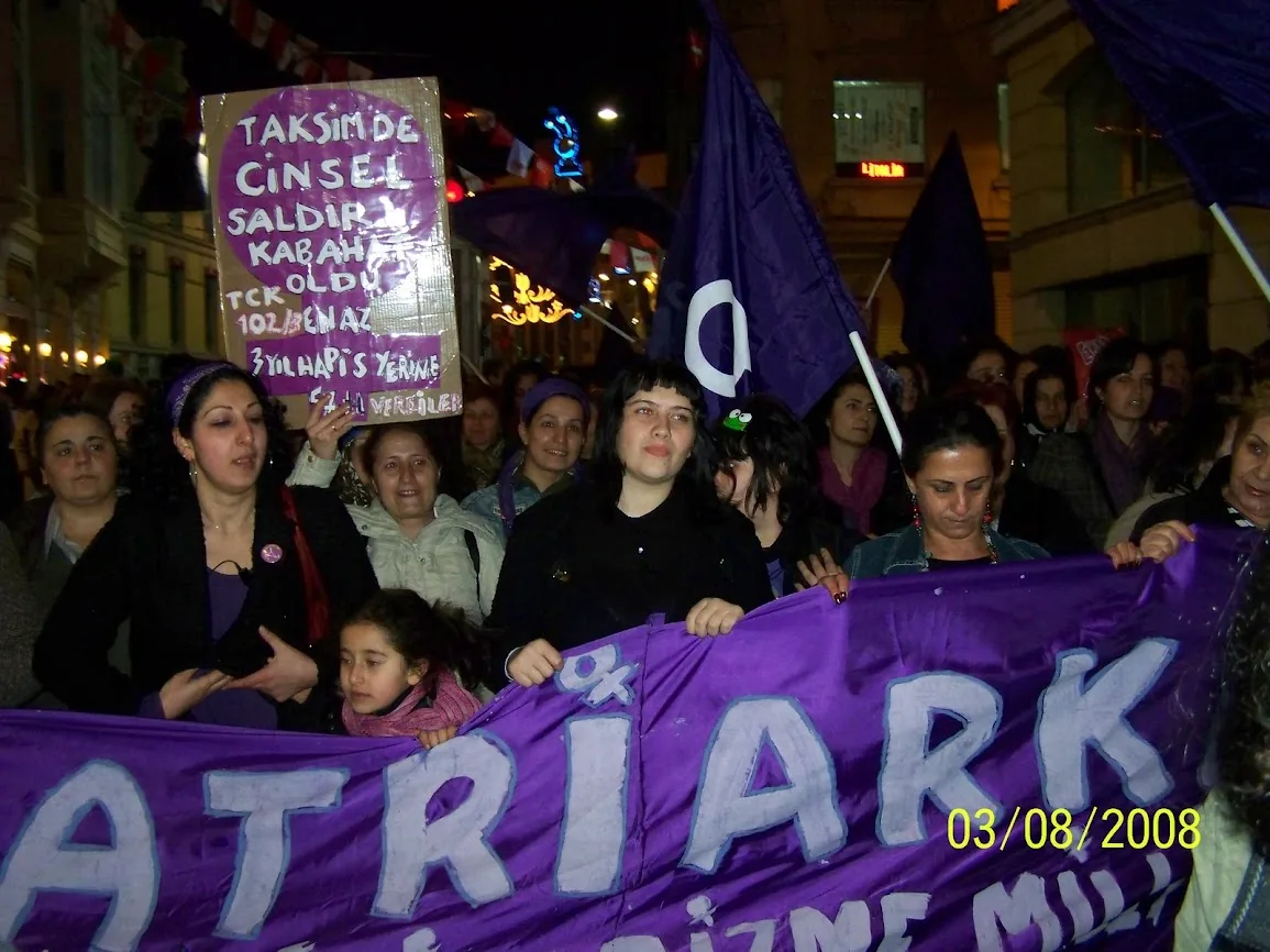 8 Mart Feminist Gece Yürüyüşü / 2008 / Foto: Bahar Çelik
