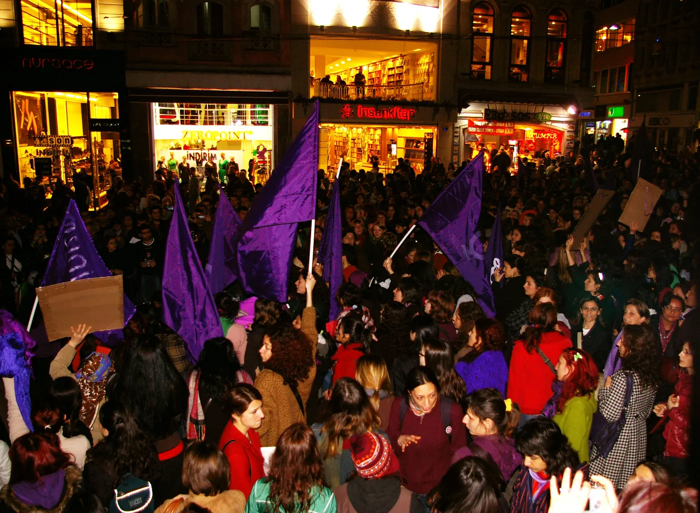8 Mart Feminist Gece Yürüyüşü / 2008 / Foto: Murat Erbaş