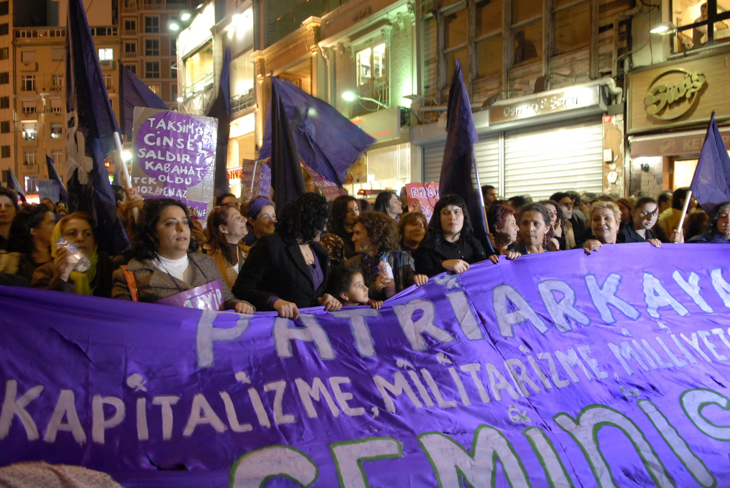 8 Mart Feminist Gece Yürüyüşü / 2008 / Foto: Serra Akcan