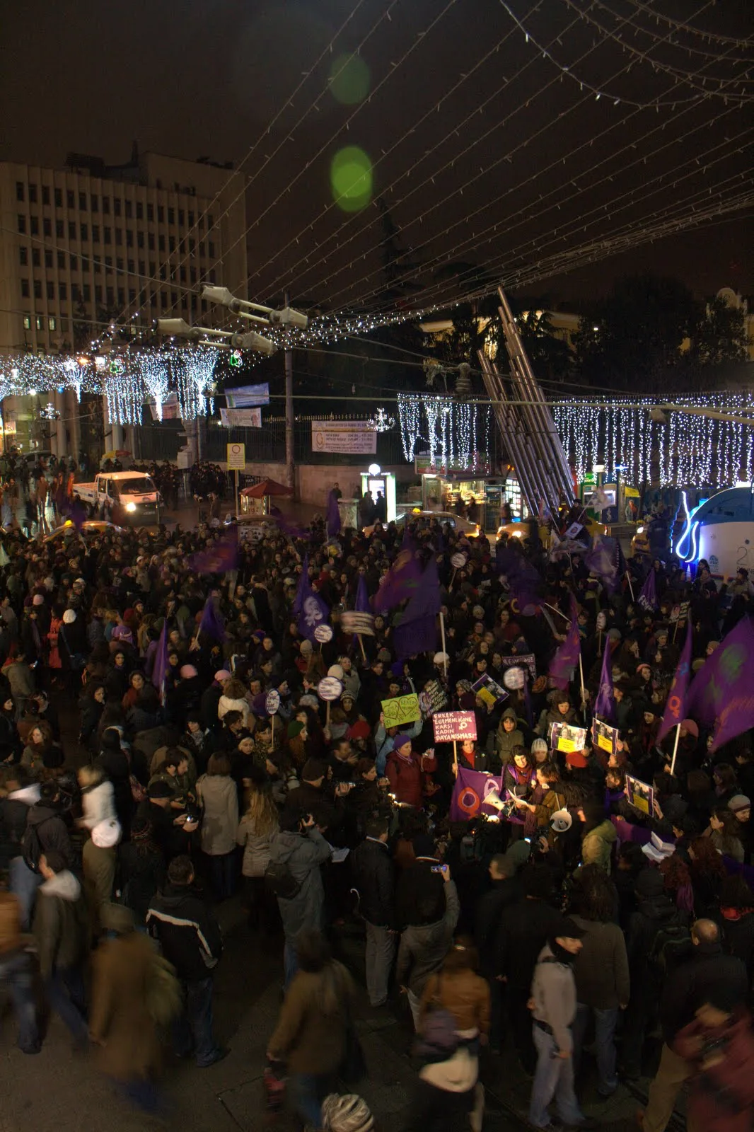 8 Mart Feminist Gece Yürüyüşü / 2010 / Foto: Özlem Kaya