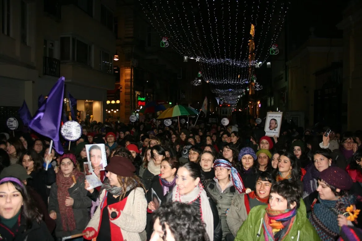 8 Mart Feminist Gece Yürüyüşü / 2010 / Foto: Özlem Kaya