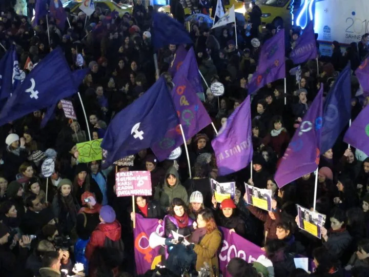 8 Mart Feminist Gece Yürüyüşü / 2010 / Foto: Bilinmiyor