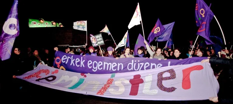8 Mart Feminist Gece Yürüyüşü / 2010 / Foto Akbaba