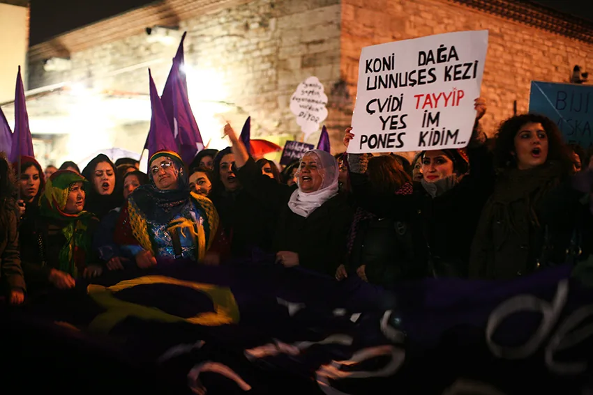 8 Mart Feminist Gece Yürüyüşü / 2012 / Foto: Serra Akcan