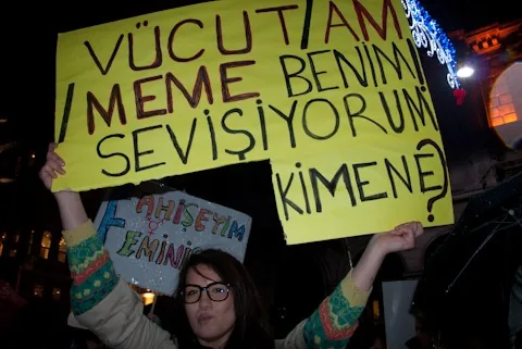 8 Mart Feminist Gece Yürüyüşü / 2012 / Foto: Çiçek Tahaoğlu