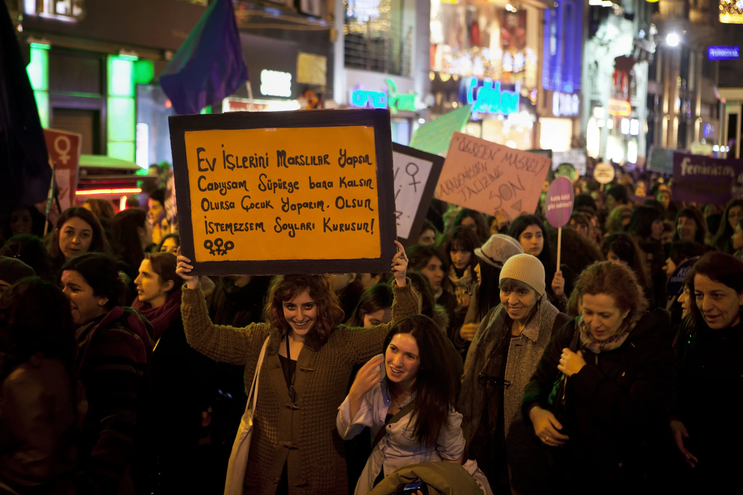 8 Mart Feminist Gece Yürüyüşü / 2013 / Foto: Serra Akcan