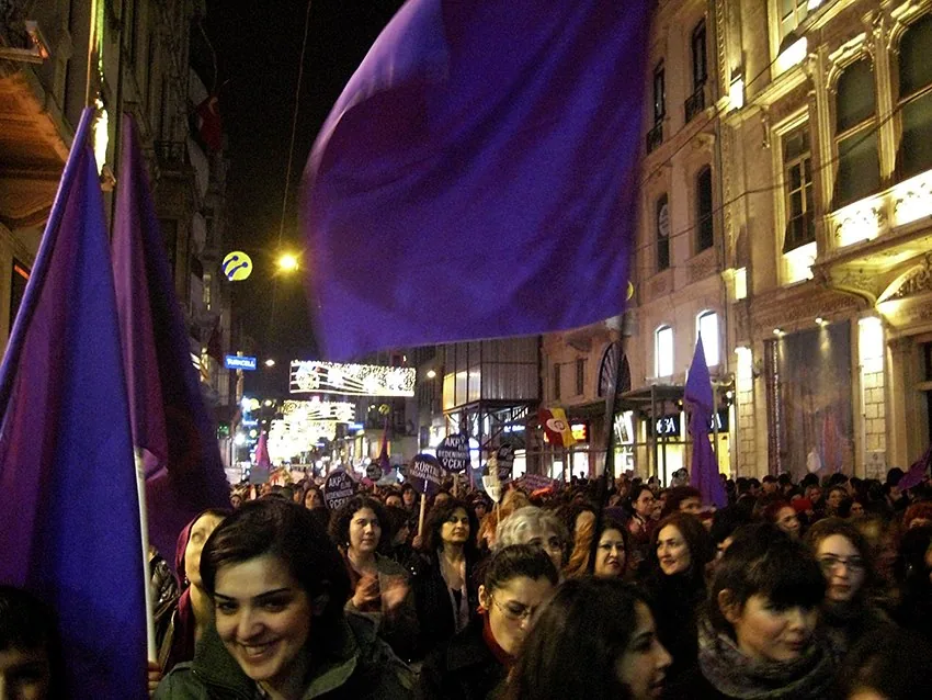 8 Mart Feminist Gece Yürüyüşü / 2013 / Foto: Sevilay Namlı