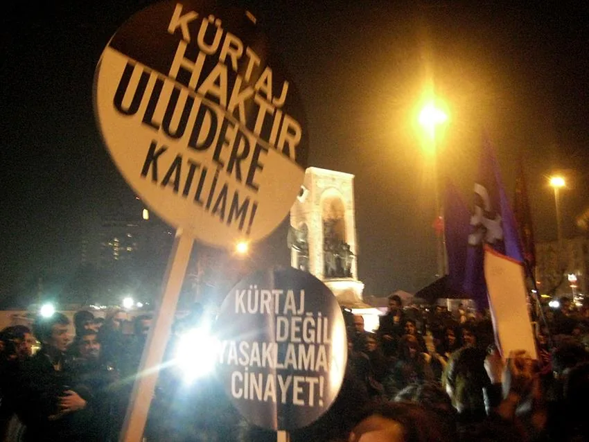 8 Mart Feminist Gece Yürüyüşü / 2013 / Foto: Sevilay Namlı
