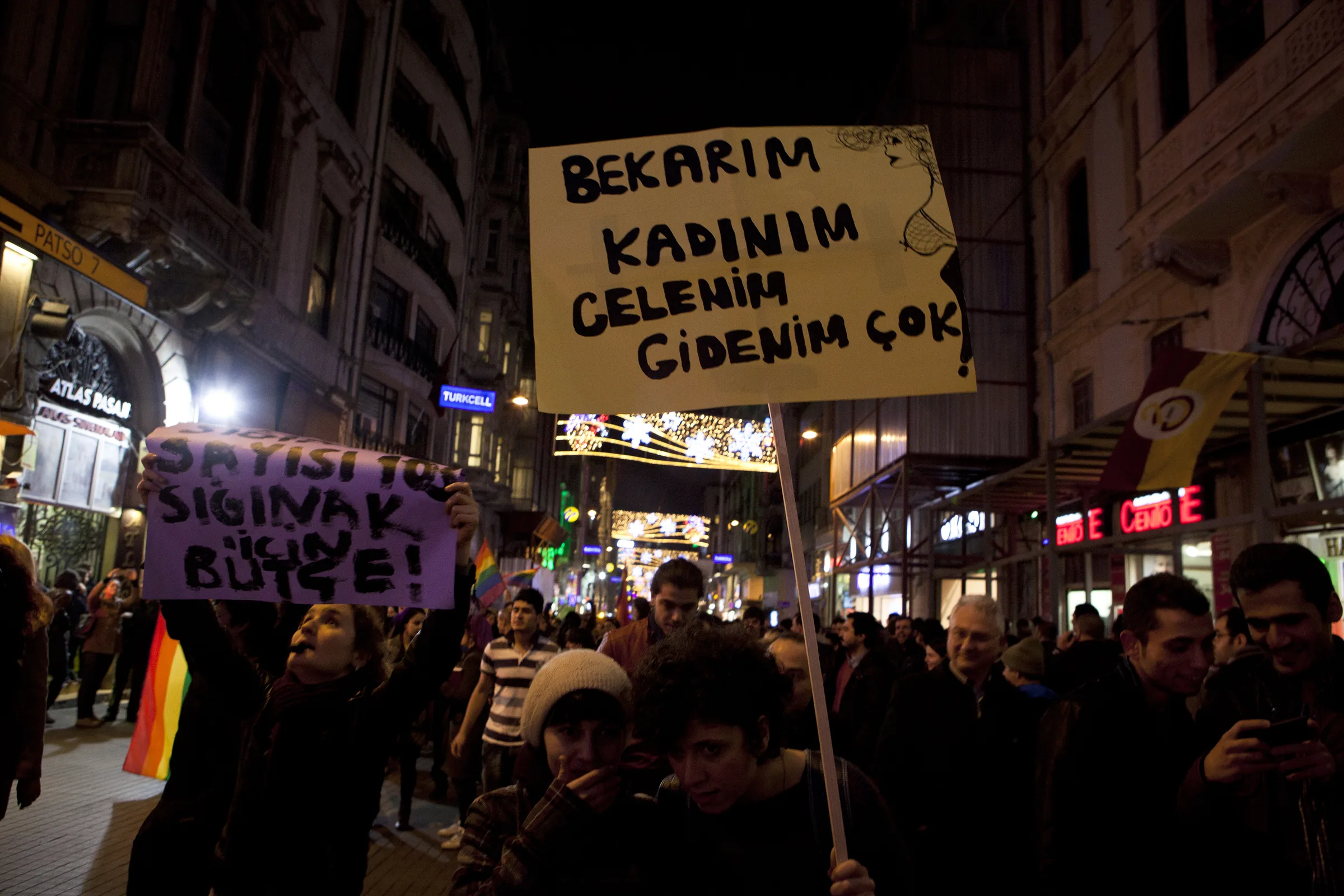8 Mart Feminist Gece Yürüyüşü / 2013 / Foto: Bilinmiyor