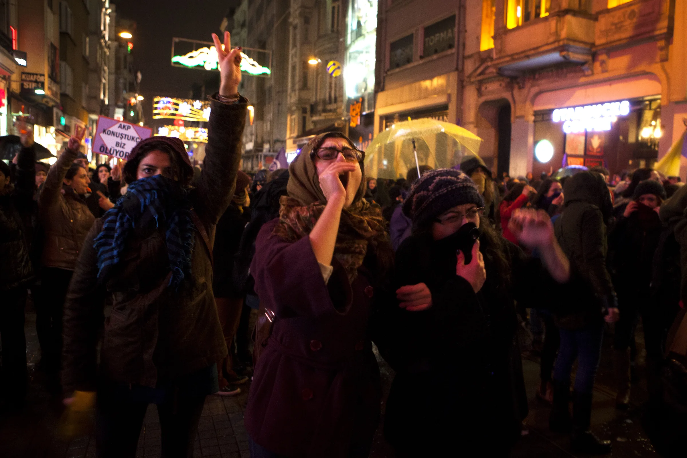 8 Mart Feminist Gece Yürüyüşü / 2014 / Foto: Serra Akcan
