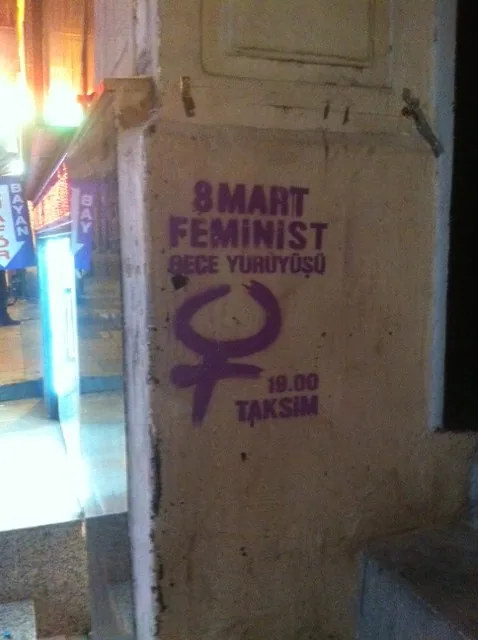 Taksim / eylem öncesi yazılama / 2015 / Foto: Bilinmiyor