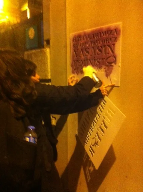 Taksim / eylem öncesi yazılama / 2015 / Foto: Bilinmiyor