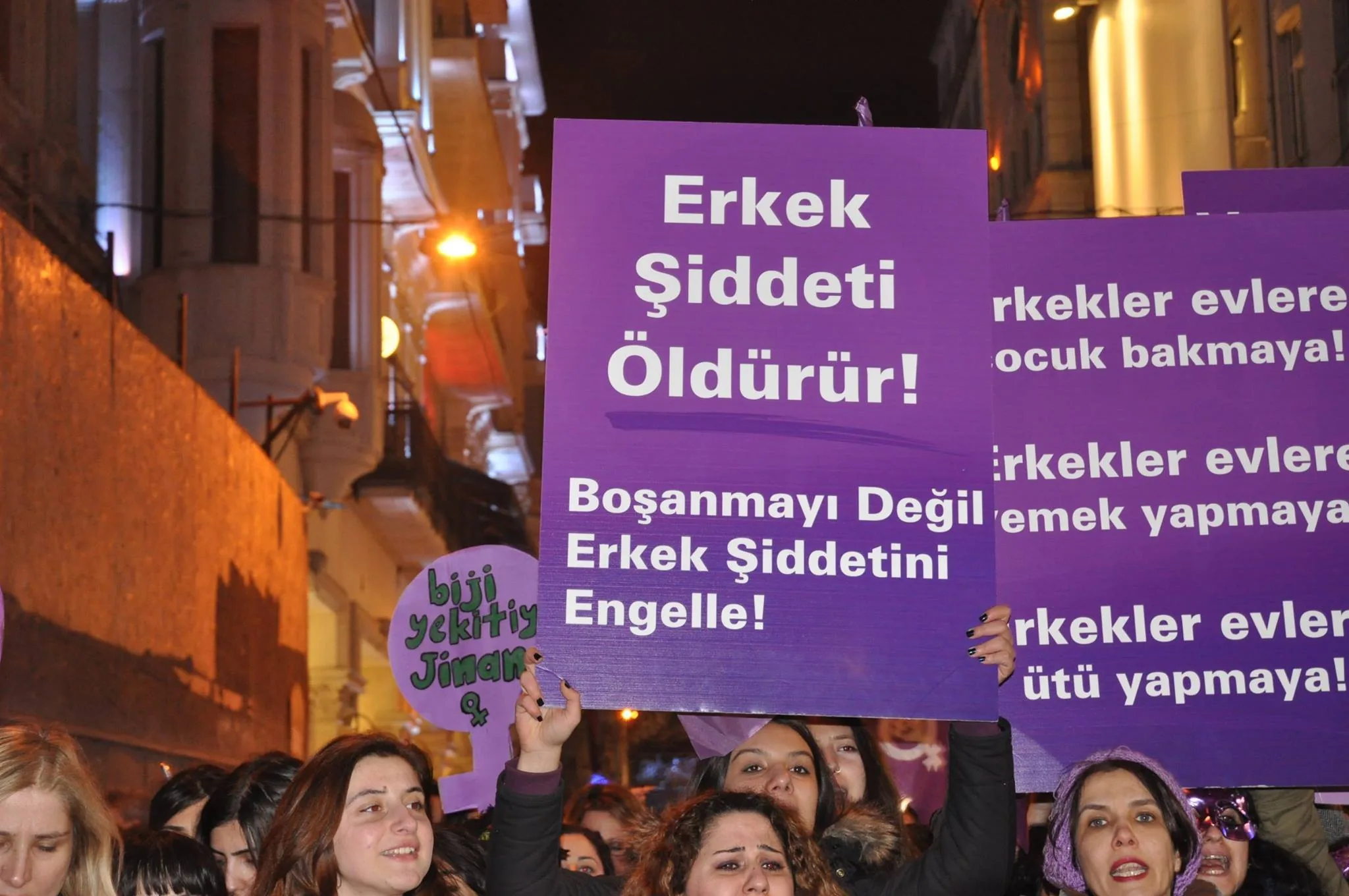 8 Mart Feminist Gece Yürüyüşü / 2015 / Foto: Bilinmiyor