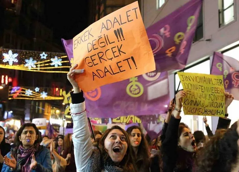 8 Mart Feminist Gece Yürüyüşü / 2016 / Foto: Devrimci Kadınlar