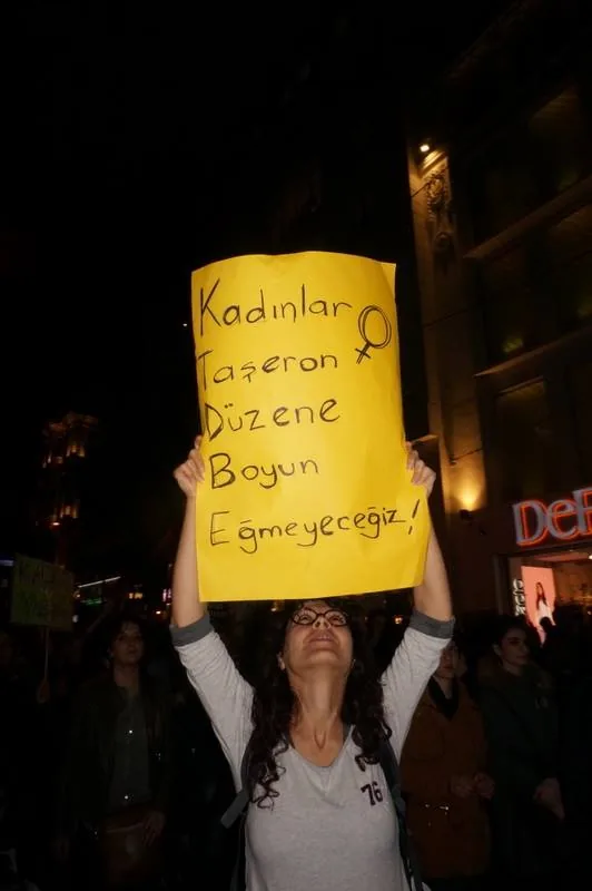 8 Mart Feminist Gece Yürüyüşü / 2016 / Foto: Bilinmiyor