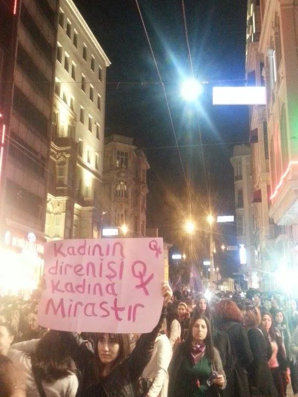 8 Mart Feminist Gece Yürüyüşü / 2016 / Foto: Bilinmiyor