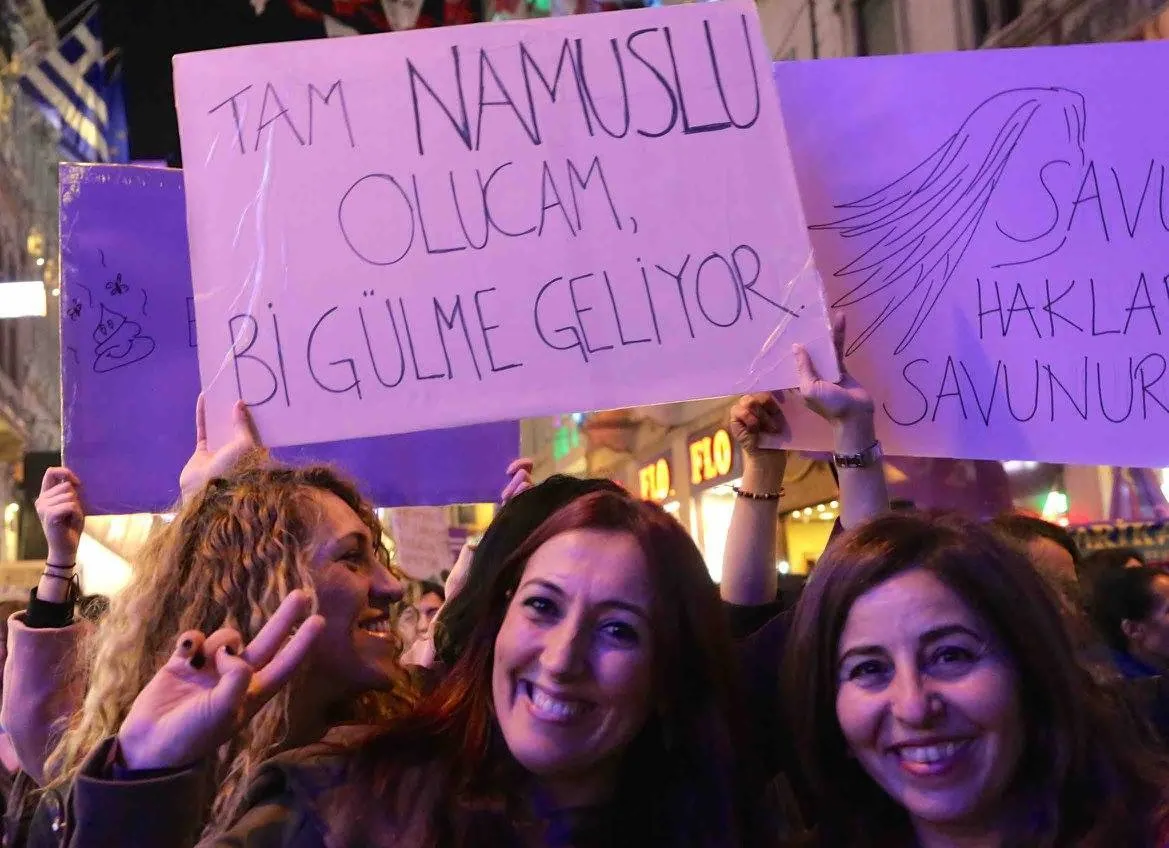 8 Mart Feminist Gece Yürüyüşü / 2016 / Foto: Bilinmiyor