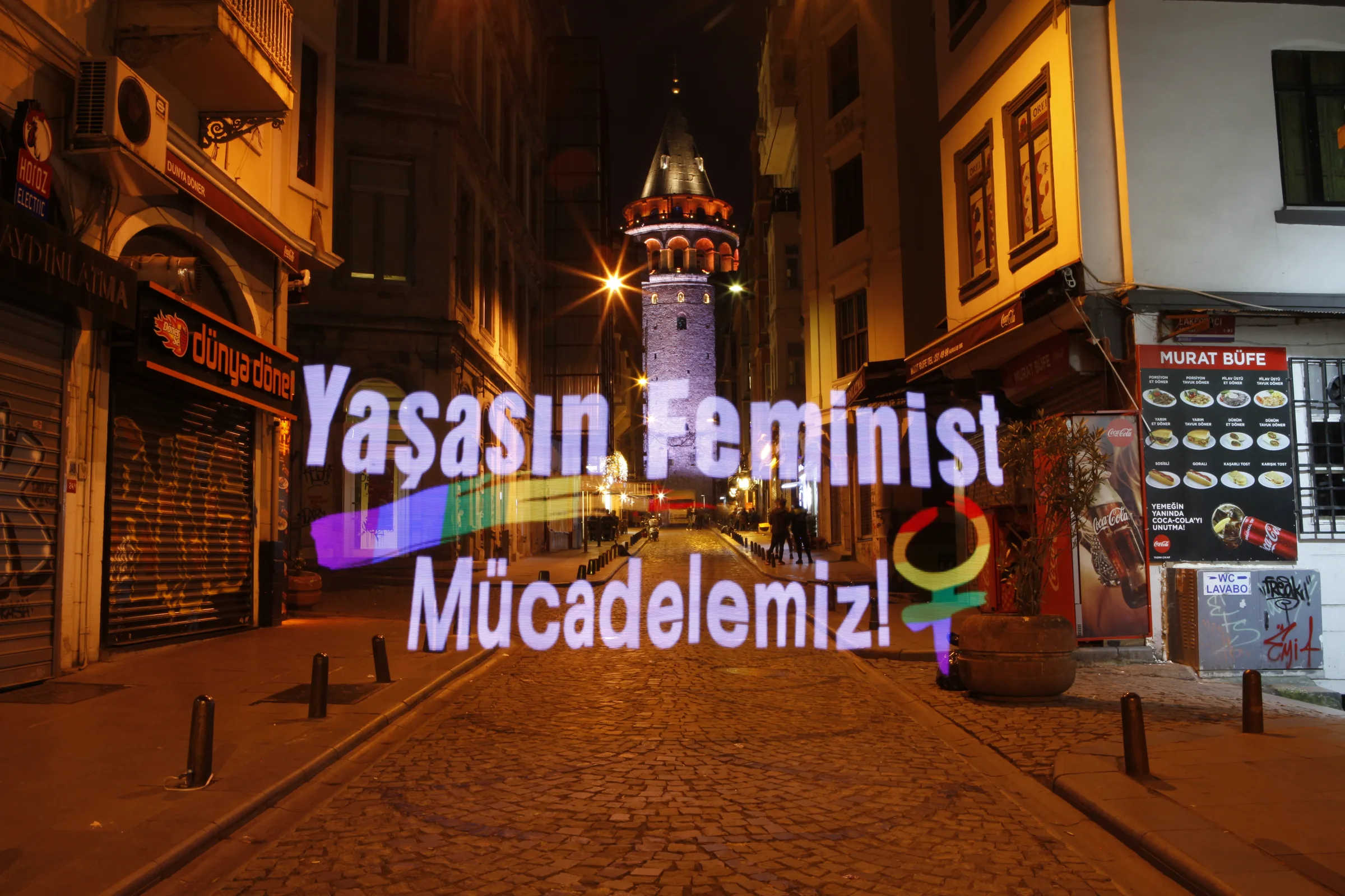 8 Mart Feminist Gece Yürüyüşü / 2020 / Yansıtma fotoğrafı